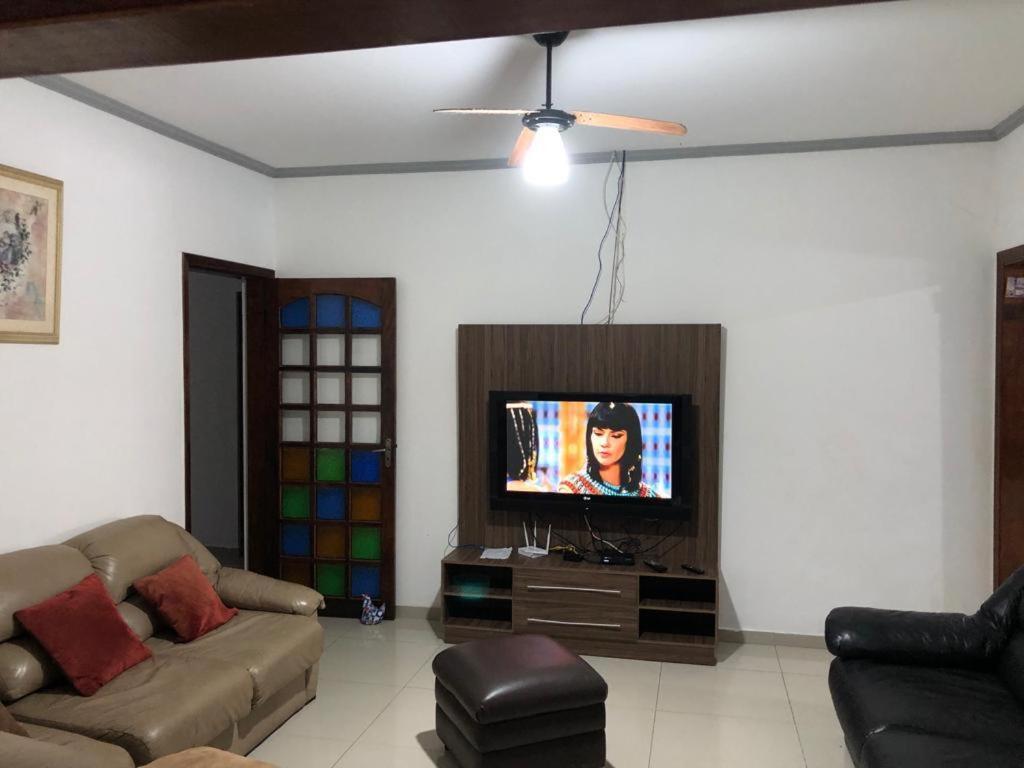 Chacara Espacosa E Aconchegante Em Sp Holiday home